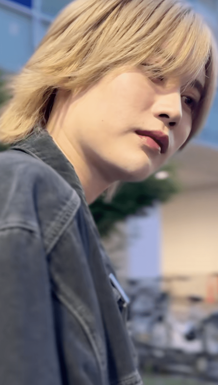 【動城ハウ】ハンドサイン……？