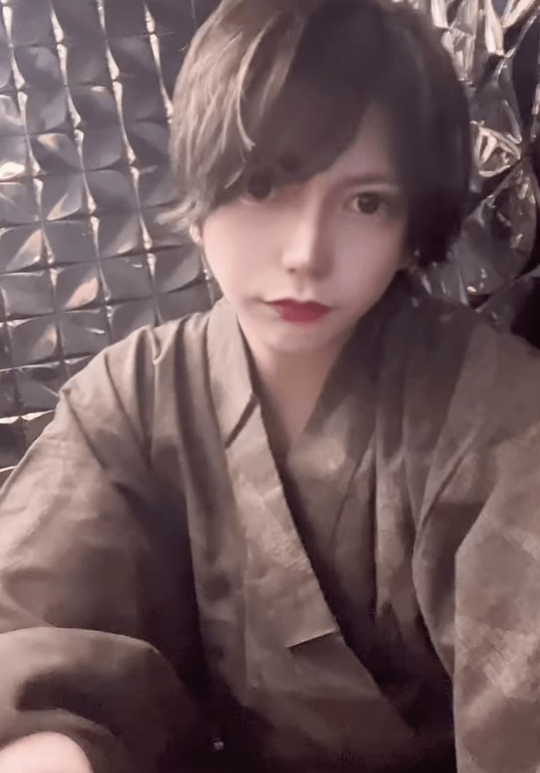 【さがひかる】浴衣男